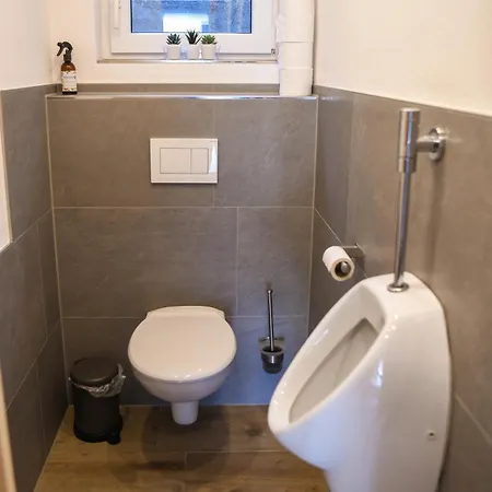 Stilvolles Zimmer Auf Der Schwaebischen Alb Apartman