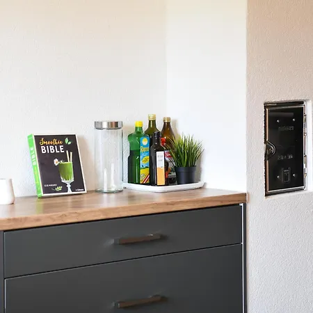 Stilvolles Zimmer Auf Der Schwaebischen Alb *
